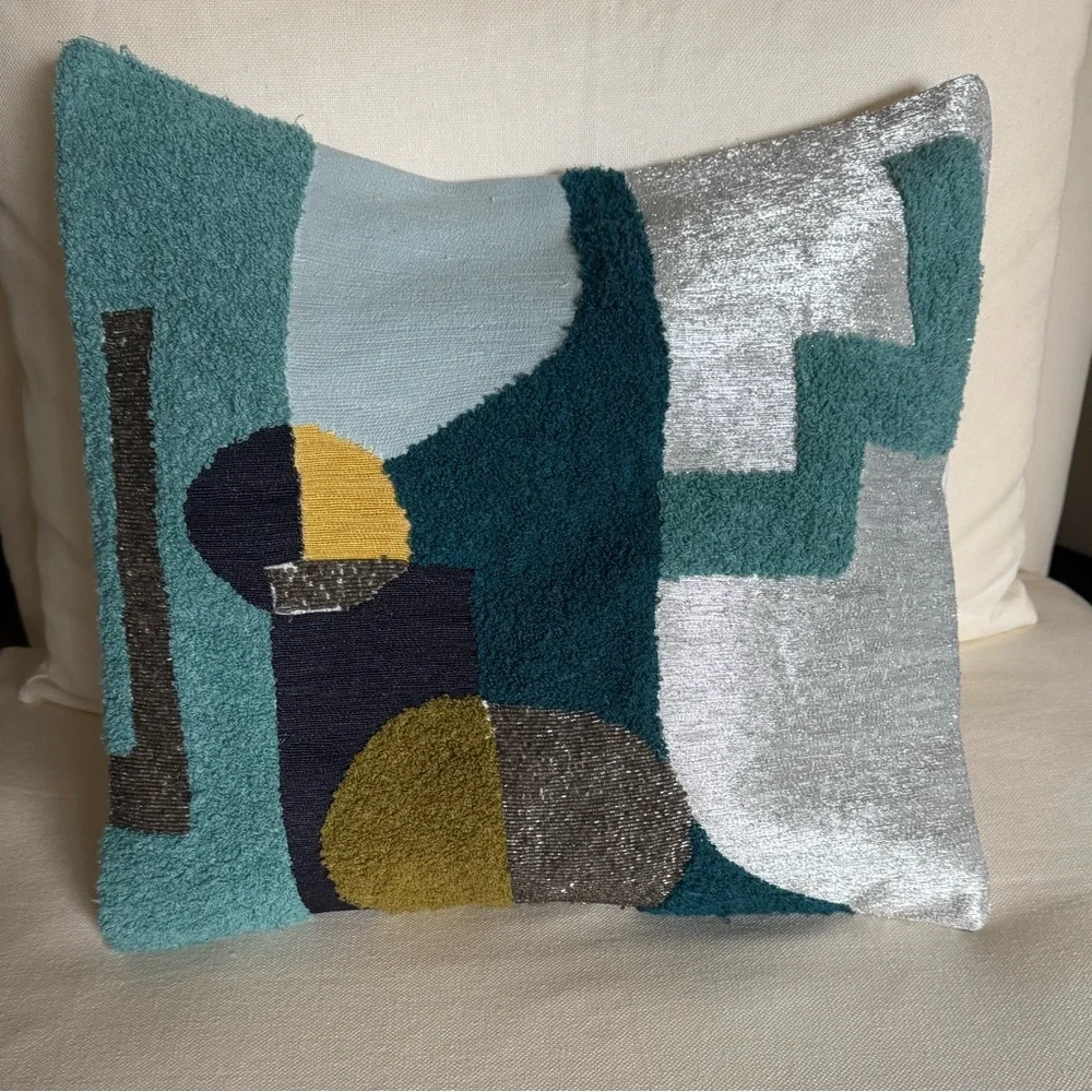 WEST ELM Handcrafted embroidered beaded metallic Pillow Cover 18in x18in